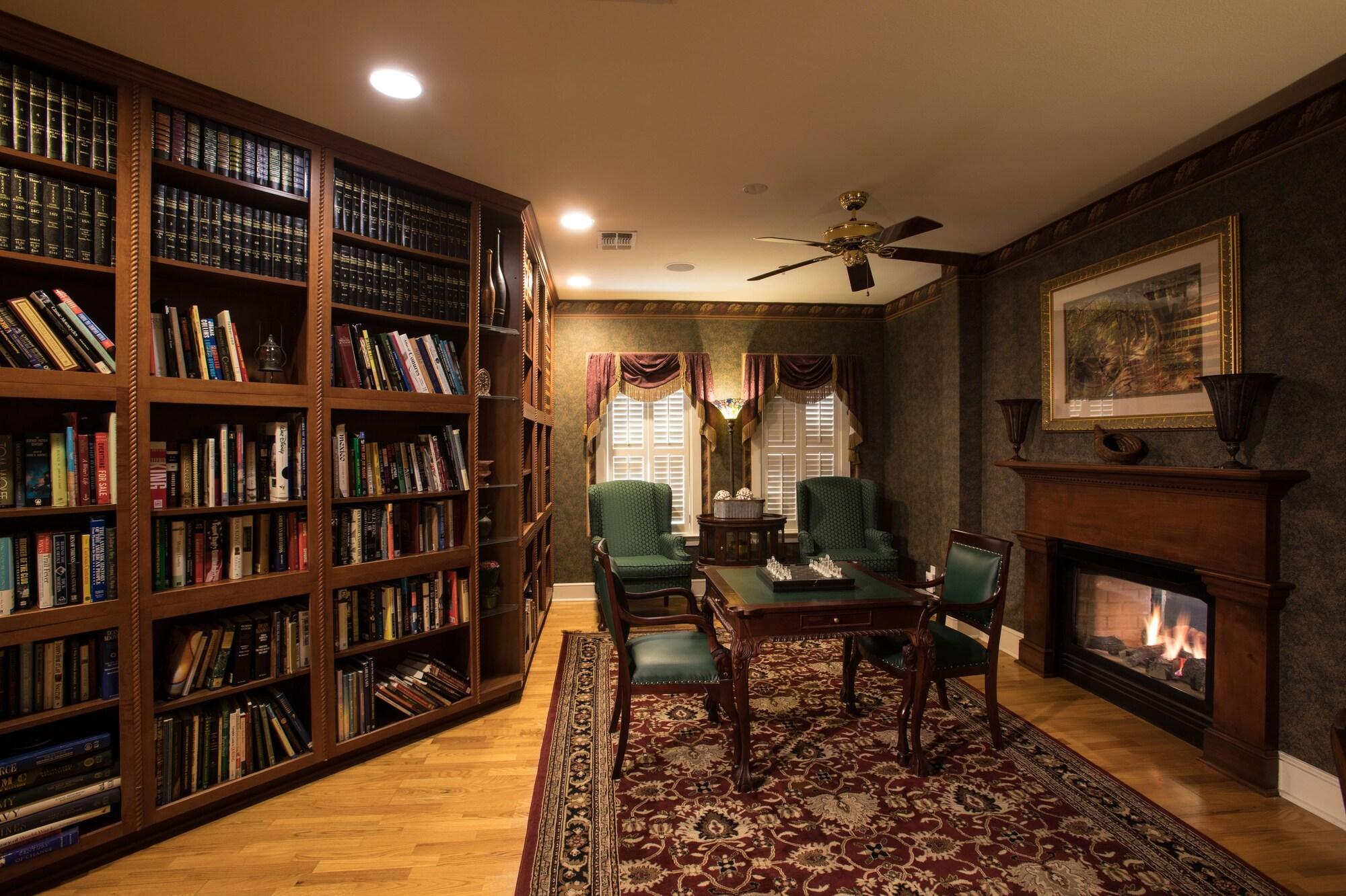 Vista Lobby Gruene River Hotel & Retreat