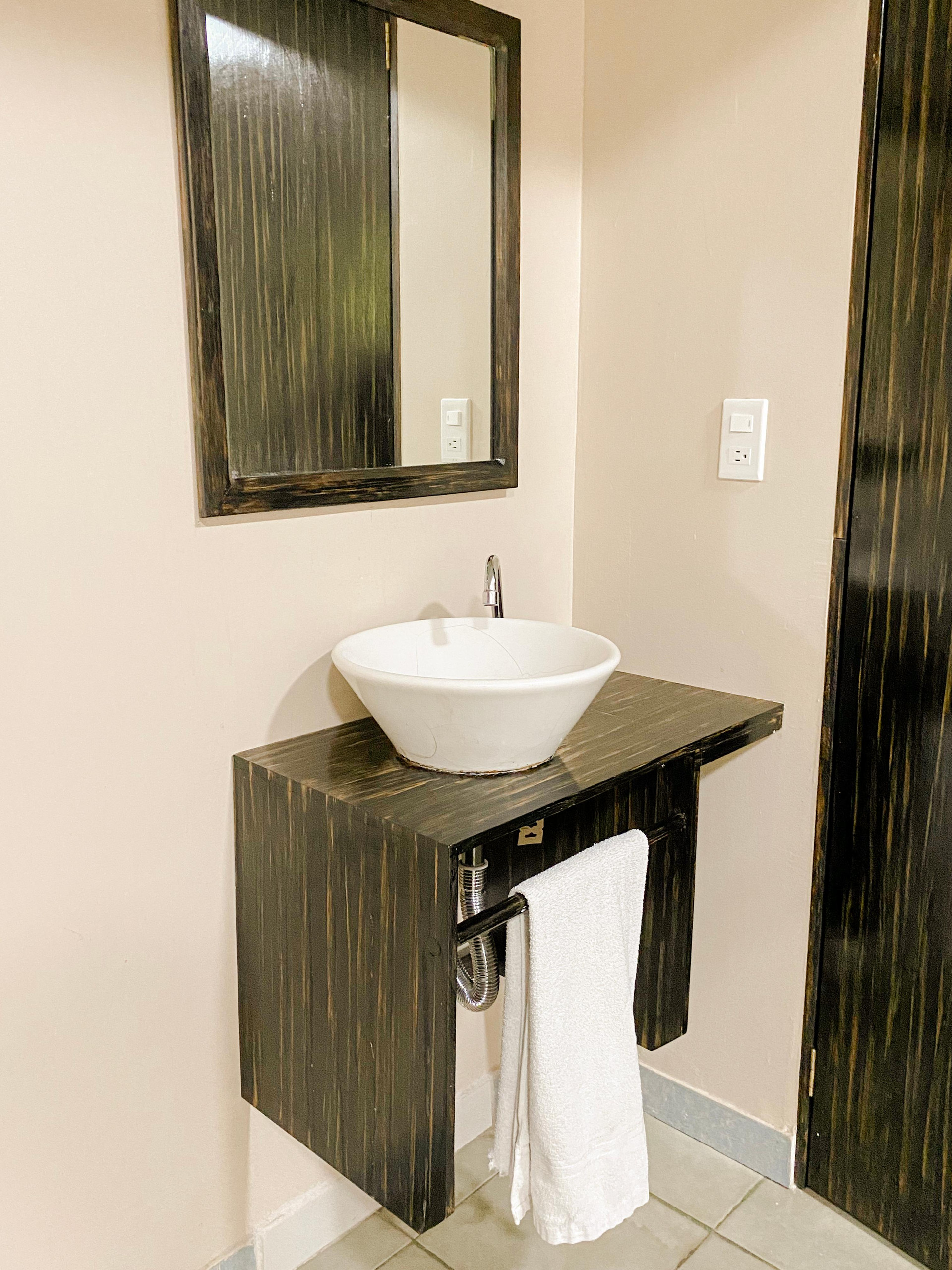 Baño Hotel Amigo Suites