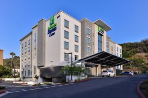 Alojamiento - Holiday Inn Express & Suites San Diego - Mission Valley by IHG