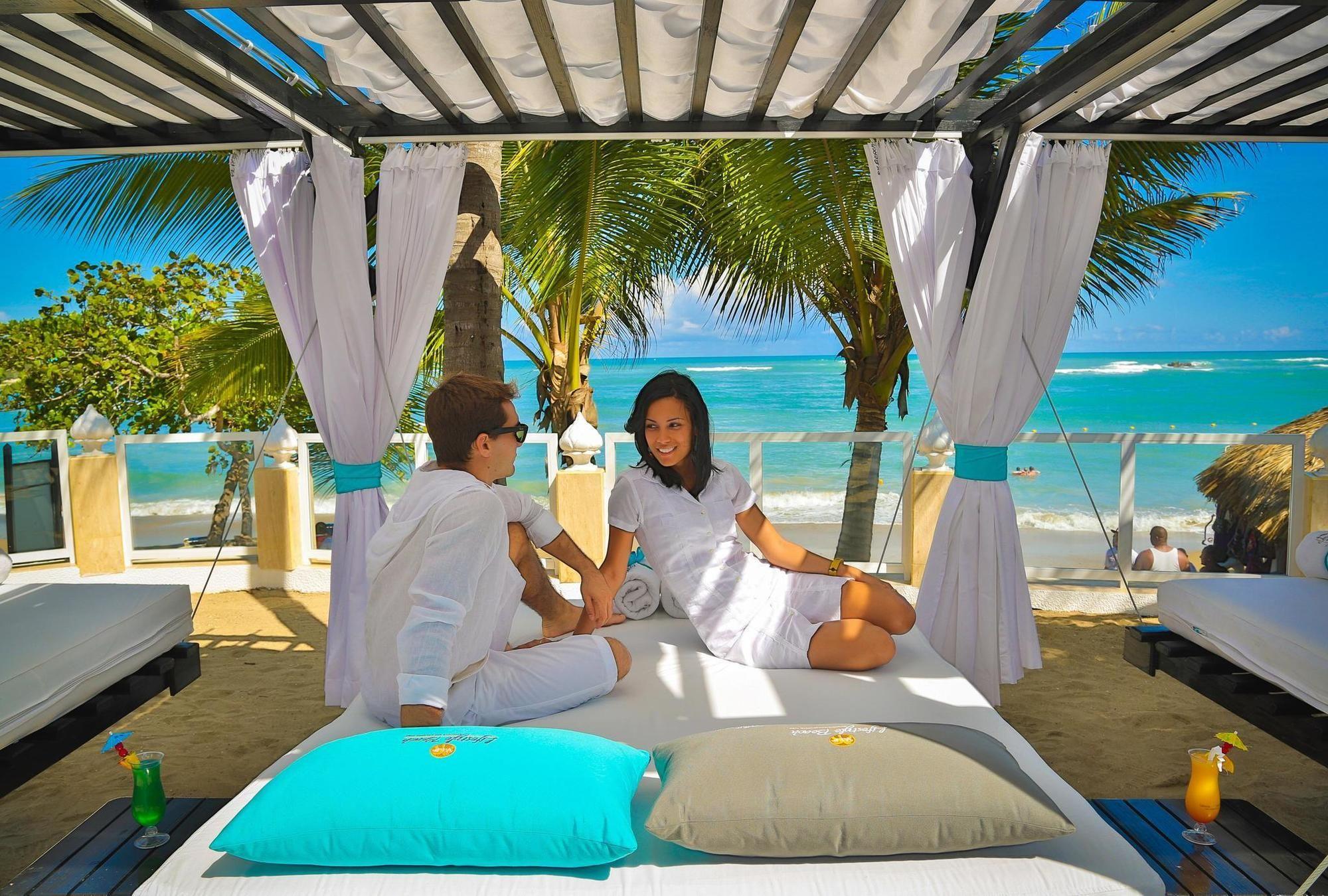 Playa Presidential Suites Punta Cana