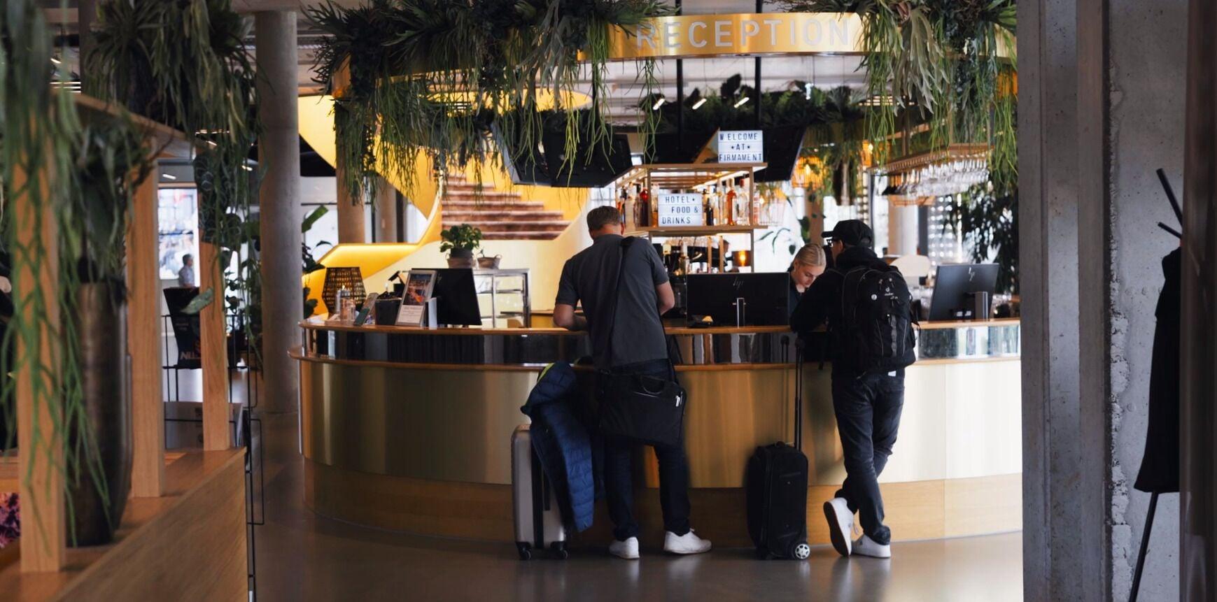 Varios FIRMAMENT Hotel