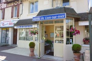 Alojamiento - Hôtel de Lion sur Mer