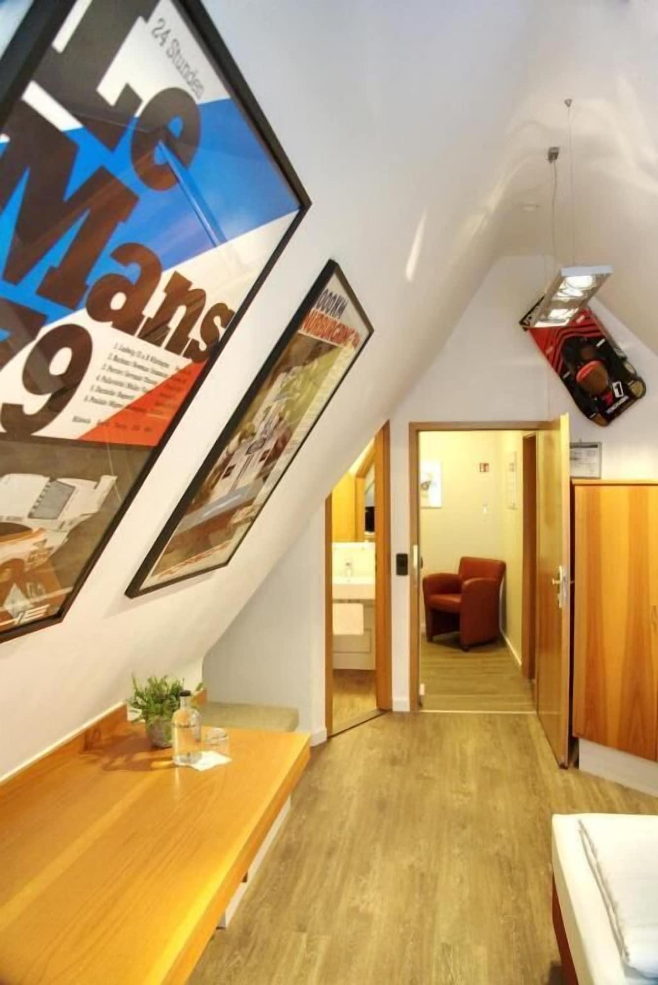 Habitación Reinhardts Garni Automobilia Hotel