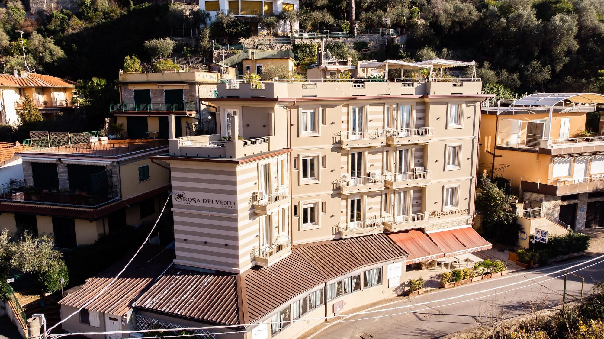 Vista Exterior Hotel Rosa dei Venti