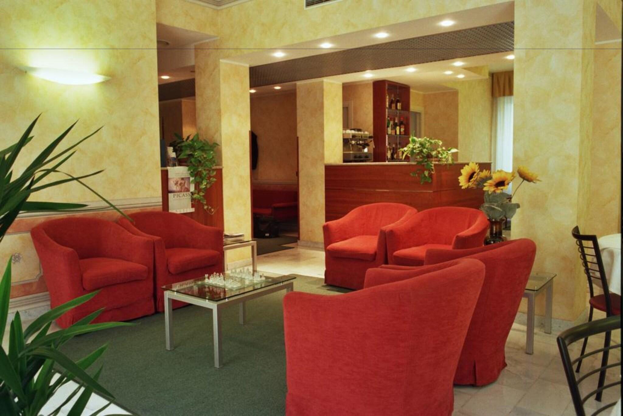 Vista Lobby Hotel Engadina