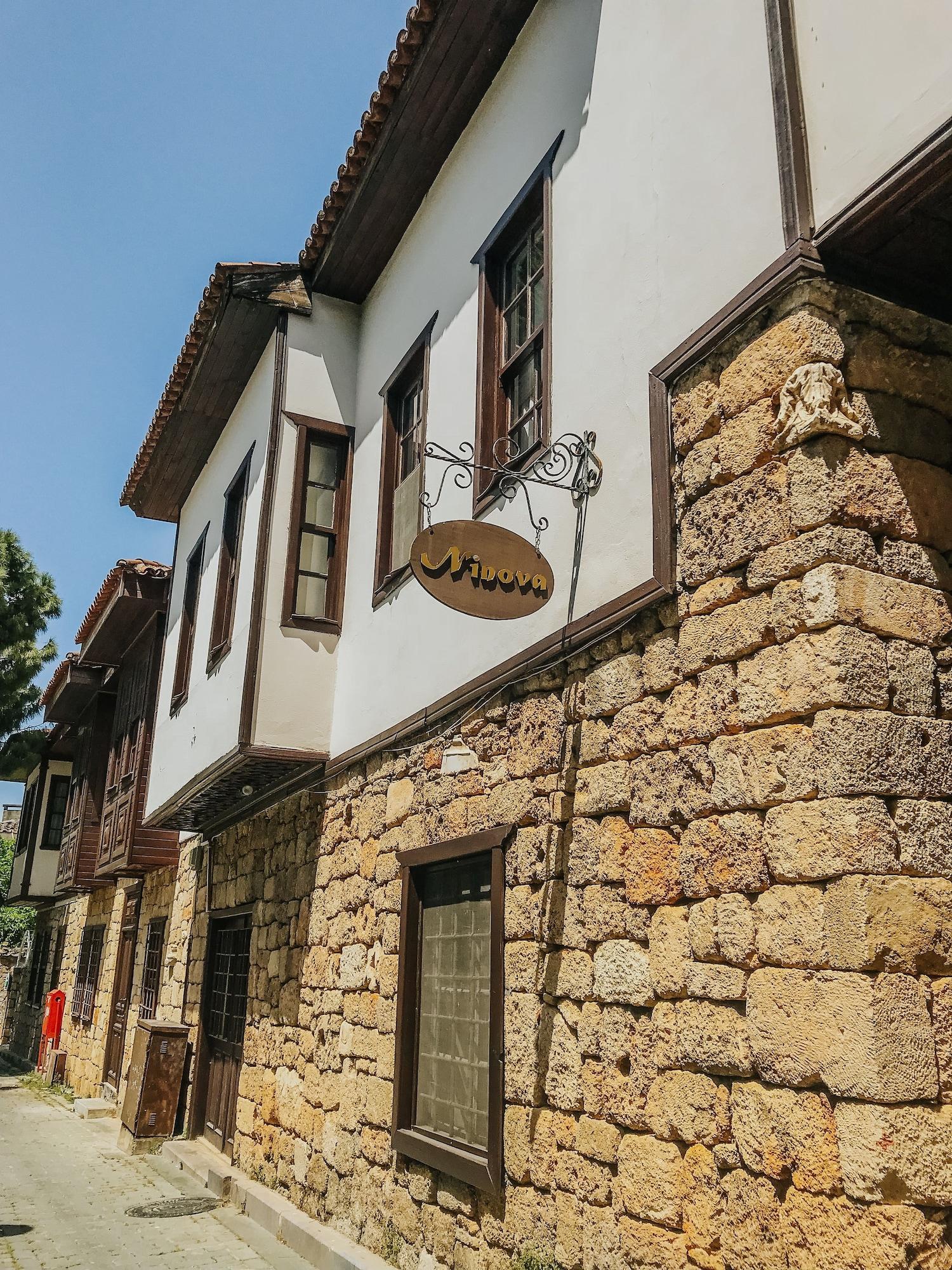 Vista Exterior The Ninova