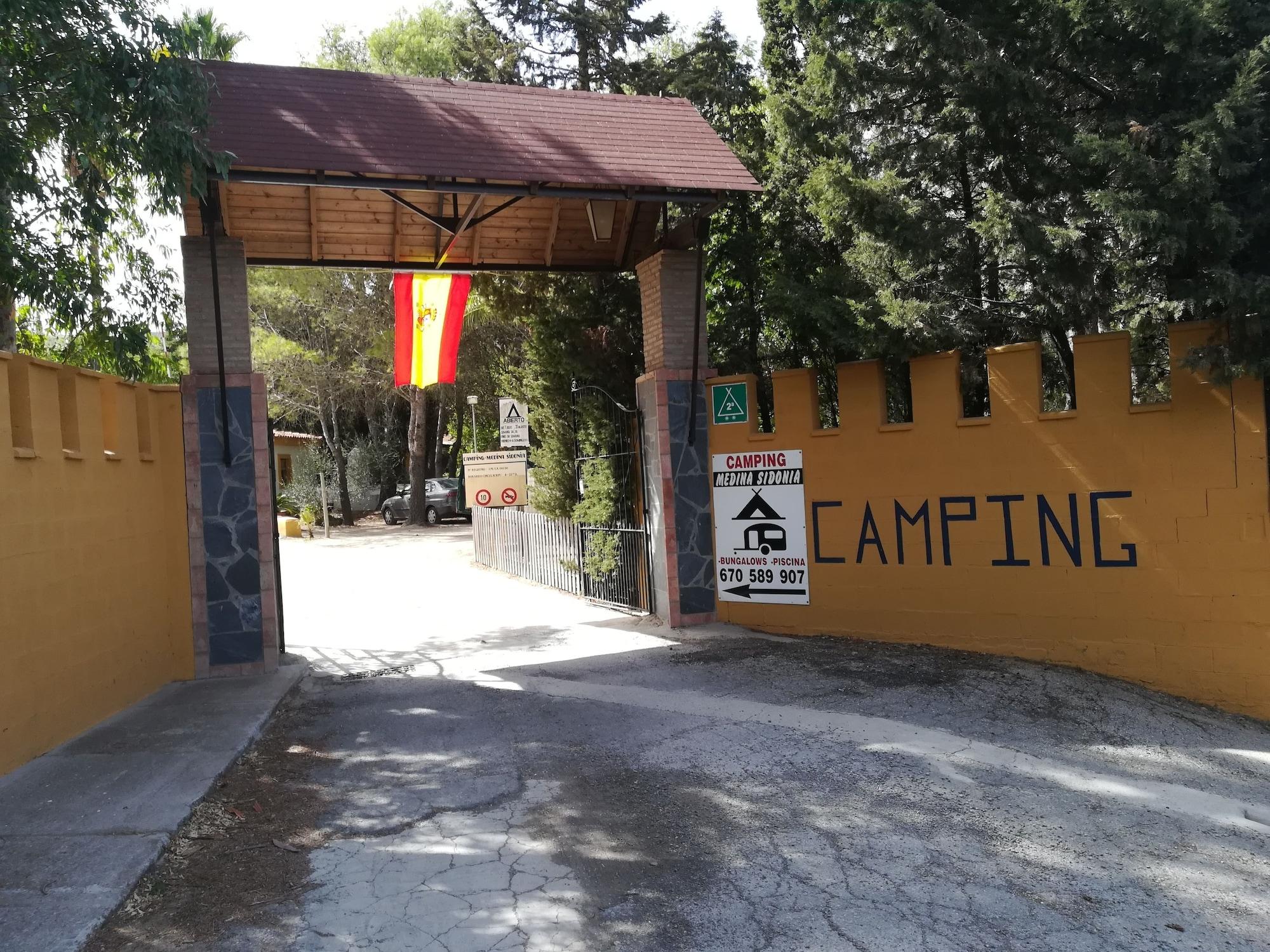 Vista Exterior Bungalows Camping Medina Sidonia