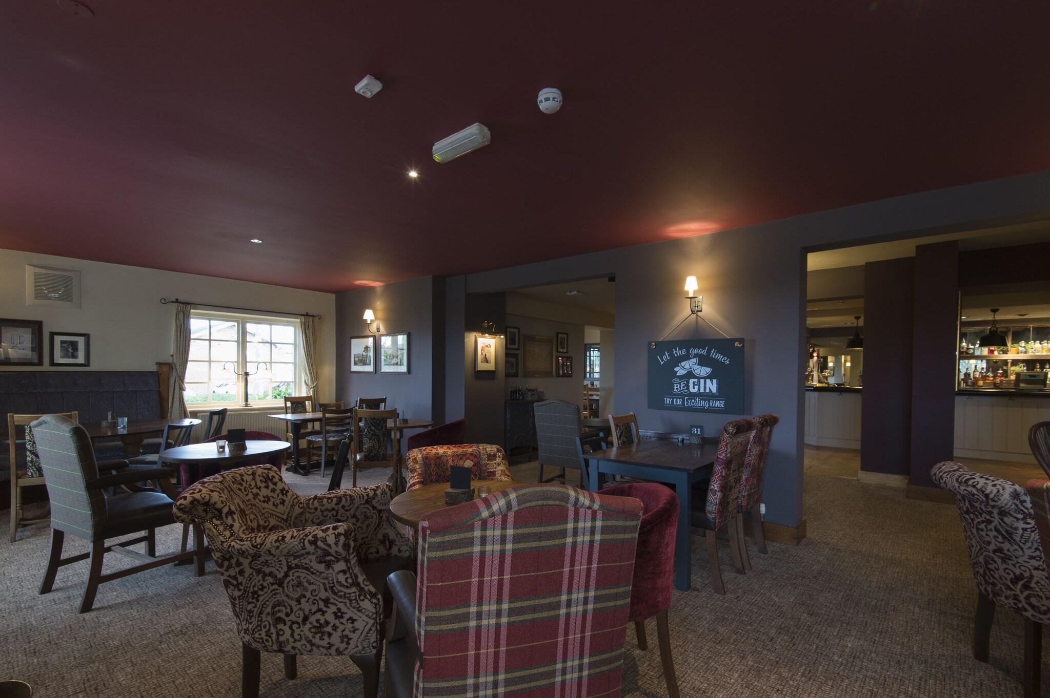 Bar/Salón Owl, Hambleton by Marston's Inns