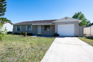 Alquiler Vacacional - BRAND NEW PAINTED VACATION HOME (Minutes to UCF)