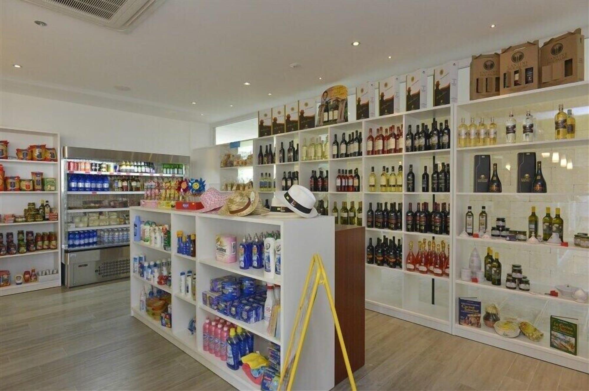 Bar/Salón La Brunese