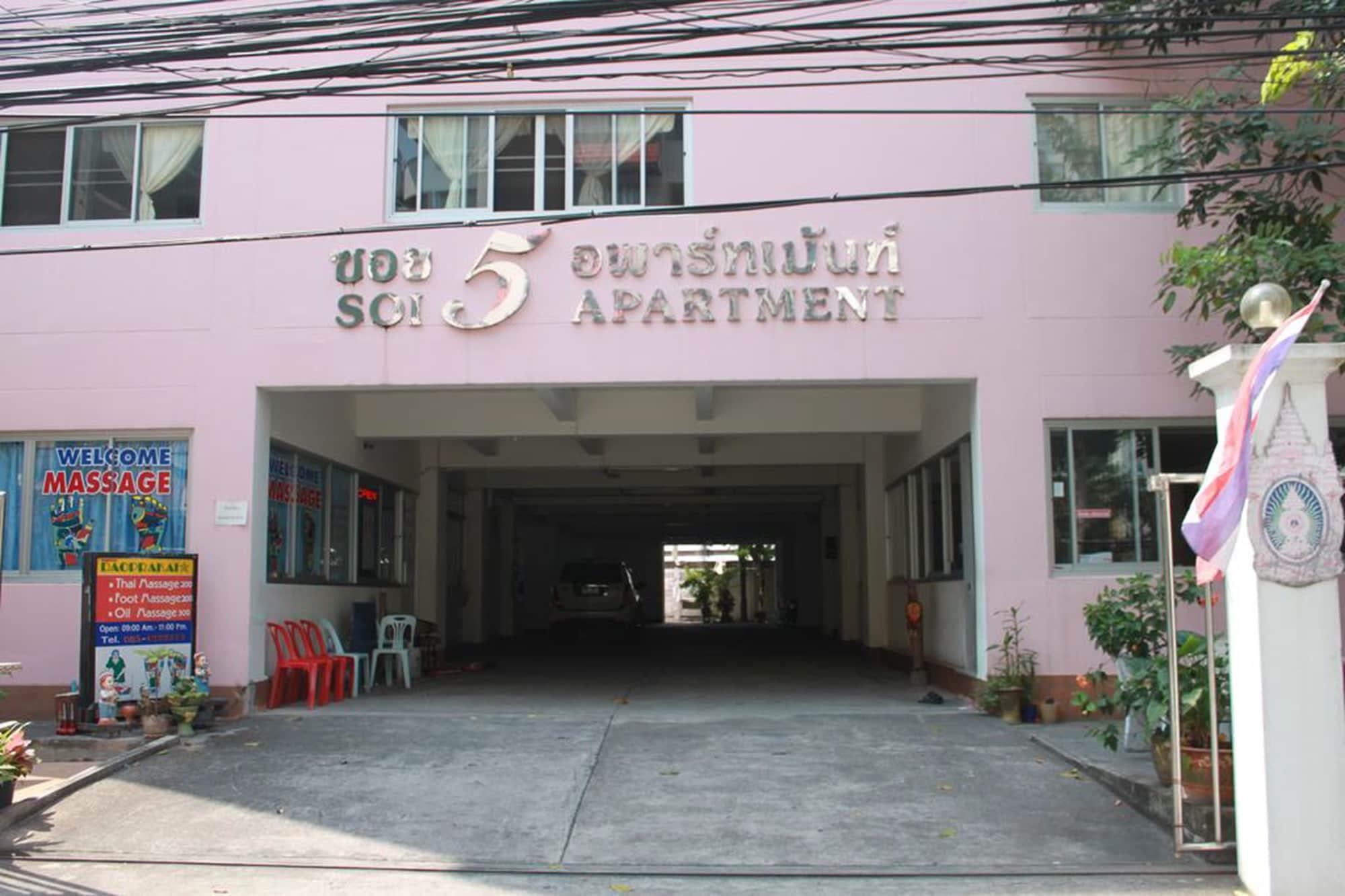Vista Exterior Soi 5 Apartment