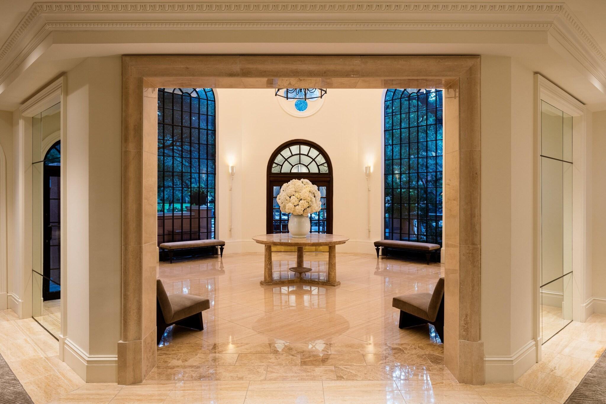 Vista Lobby Rosewood Mansion on Turtle Creek