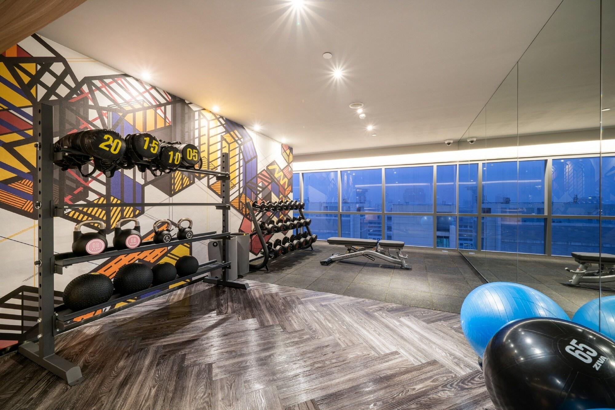 Gimnasio Triple Y Hotel