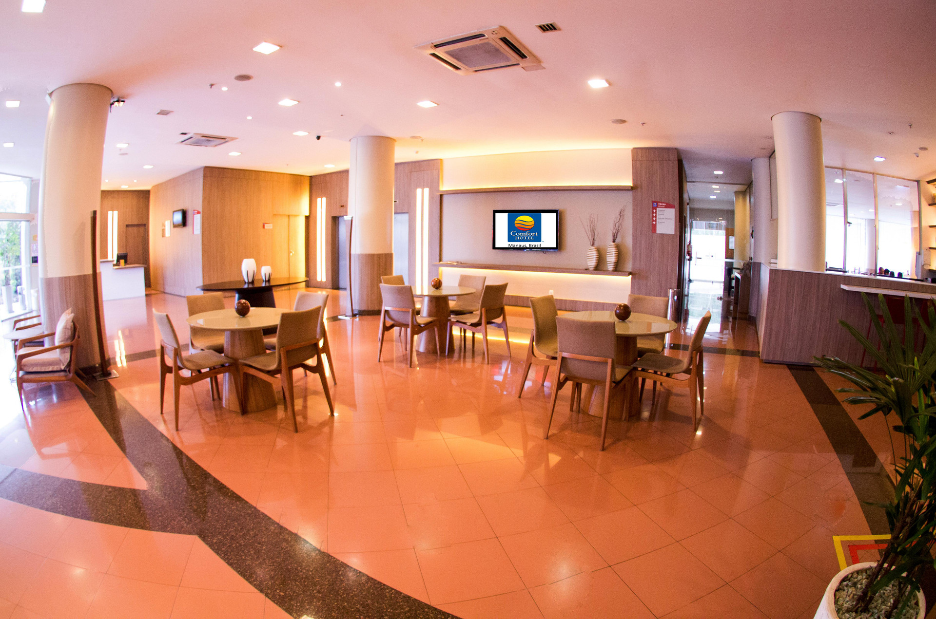 Vista Lobby Comfort Hotel Manaus