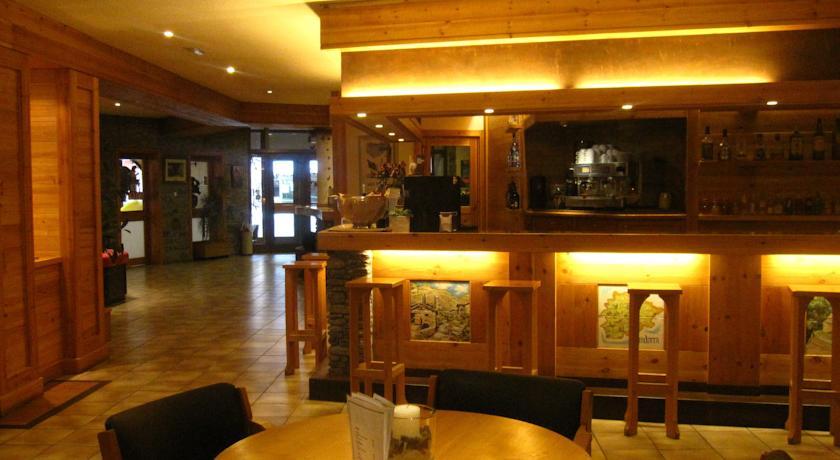Bar/Salón Bonavida