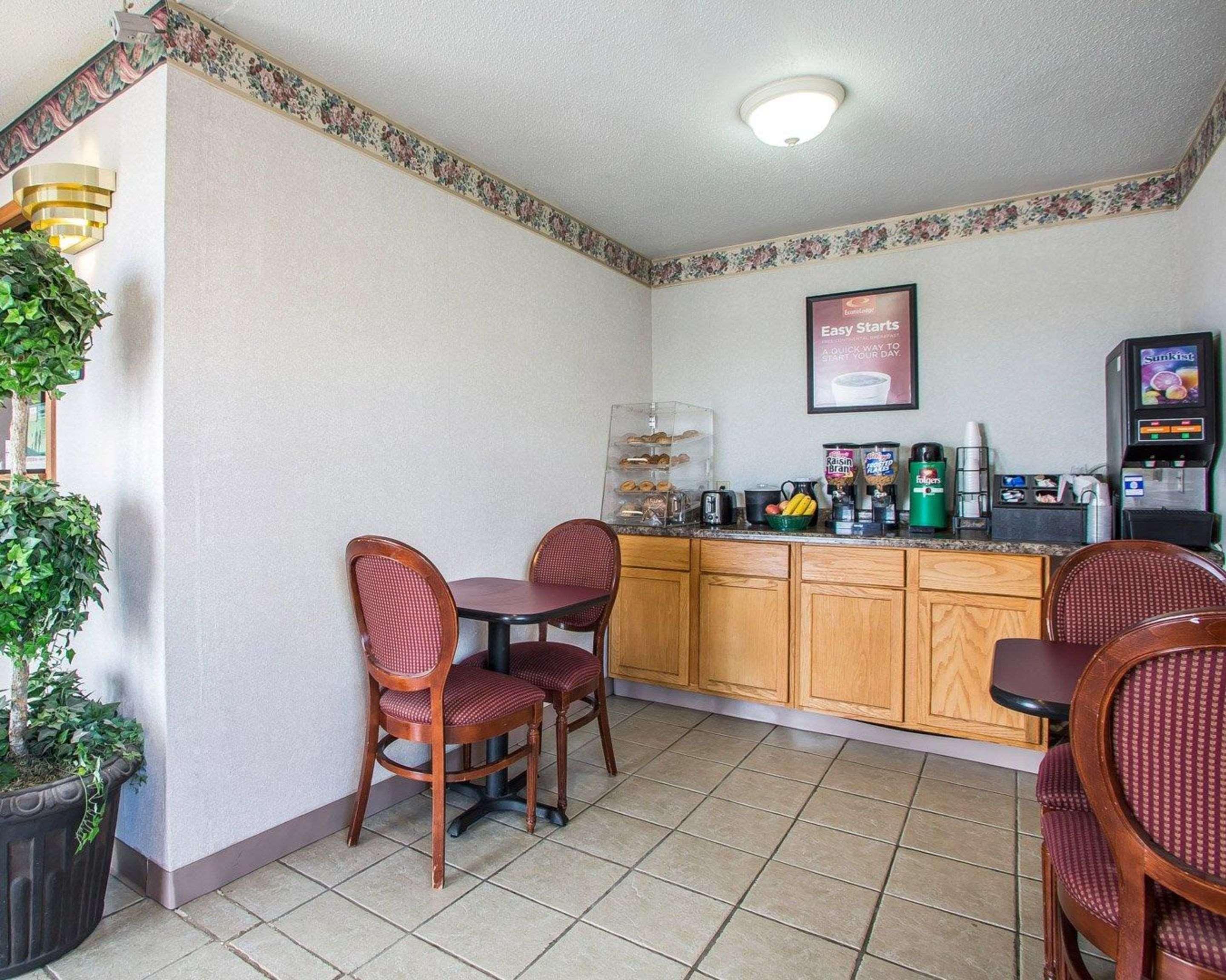 Restaurant Rodeway Inn