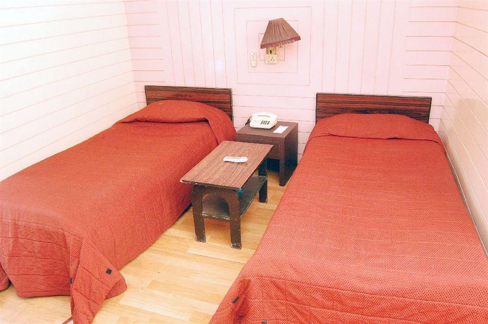Varios Hotel Rushabh Home