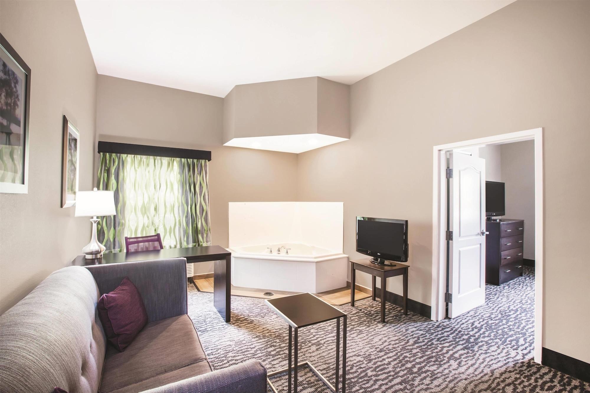 Habitación La Quinta Inn & Suites by Wyndham Baton Rouge Denham Springs