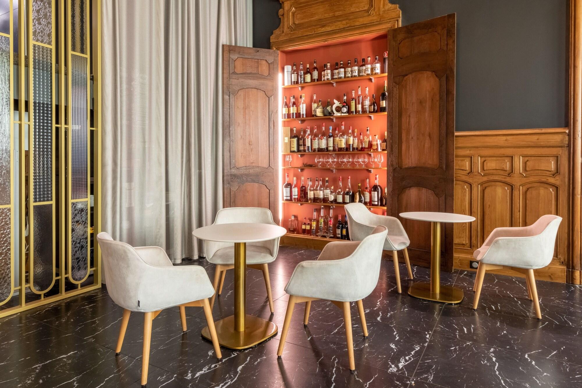 Bar/Salón Hôtel de France