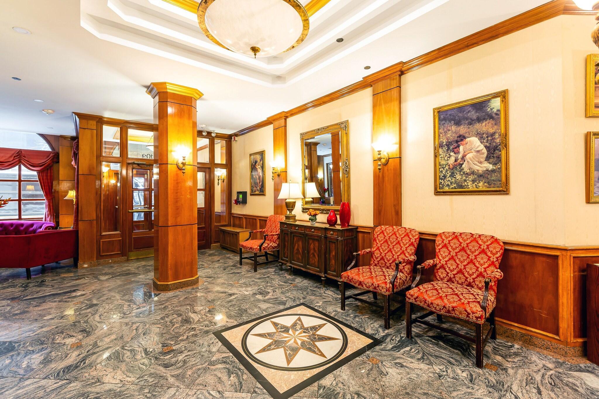 Vista Lobby Hotel St. James