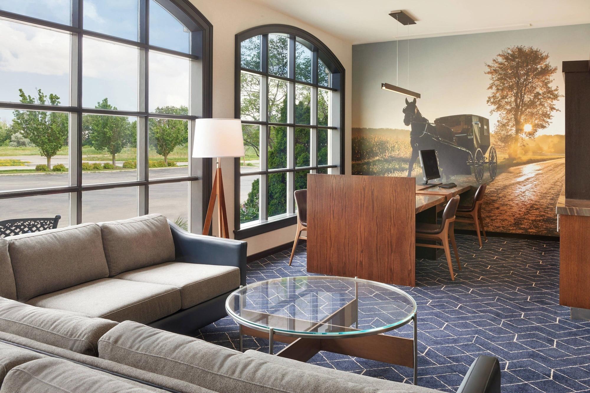 Vista Lobby Courtyard by Marriott Waterloo St. Jacobs