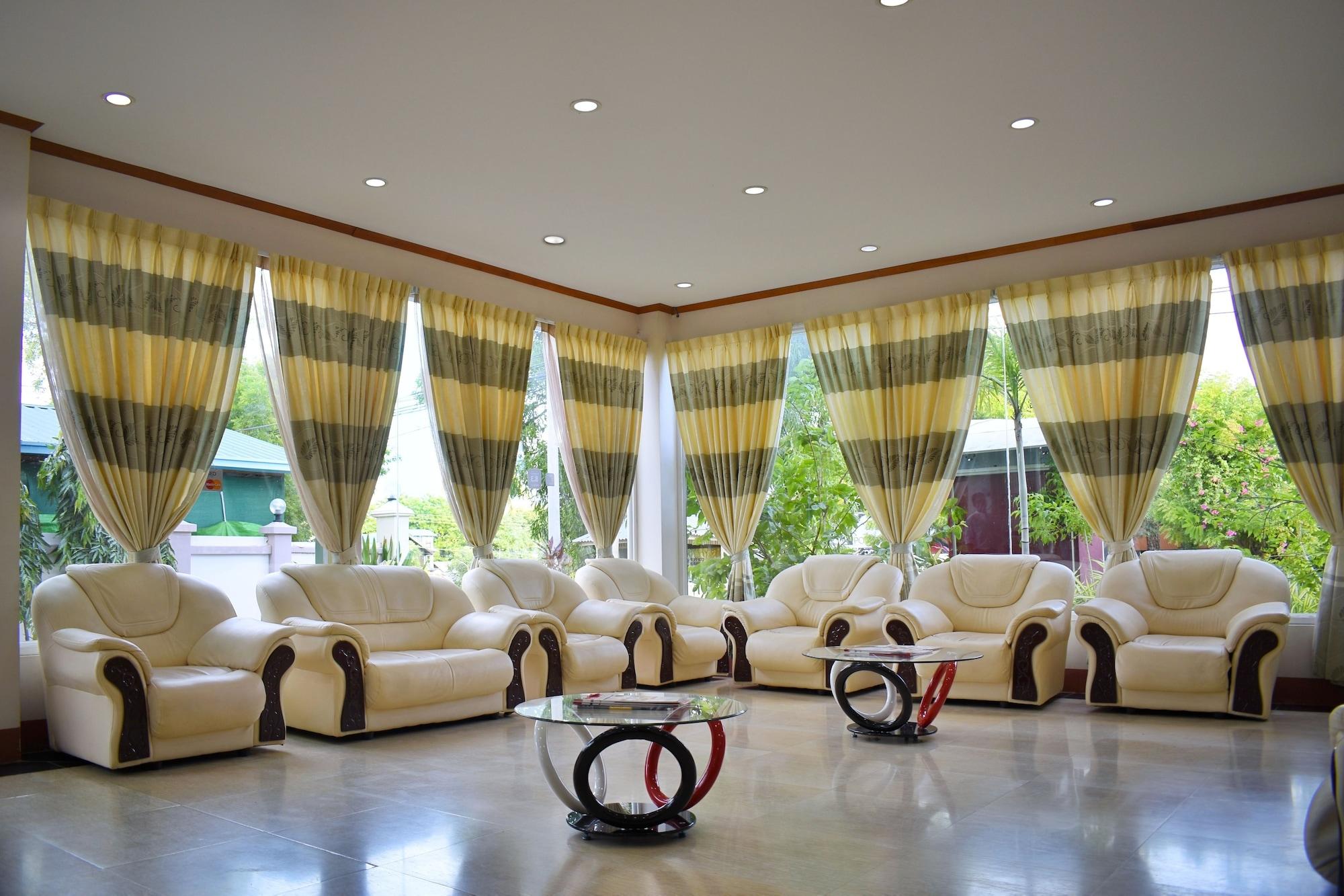 Vista Lobby Shwe Poe Eain Hotel