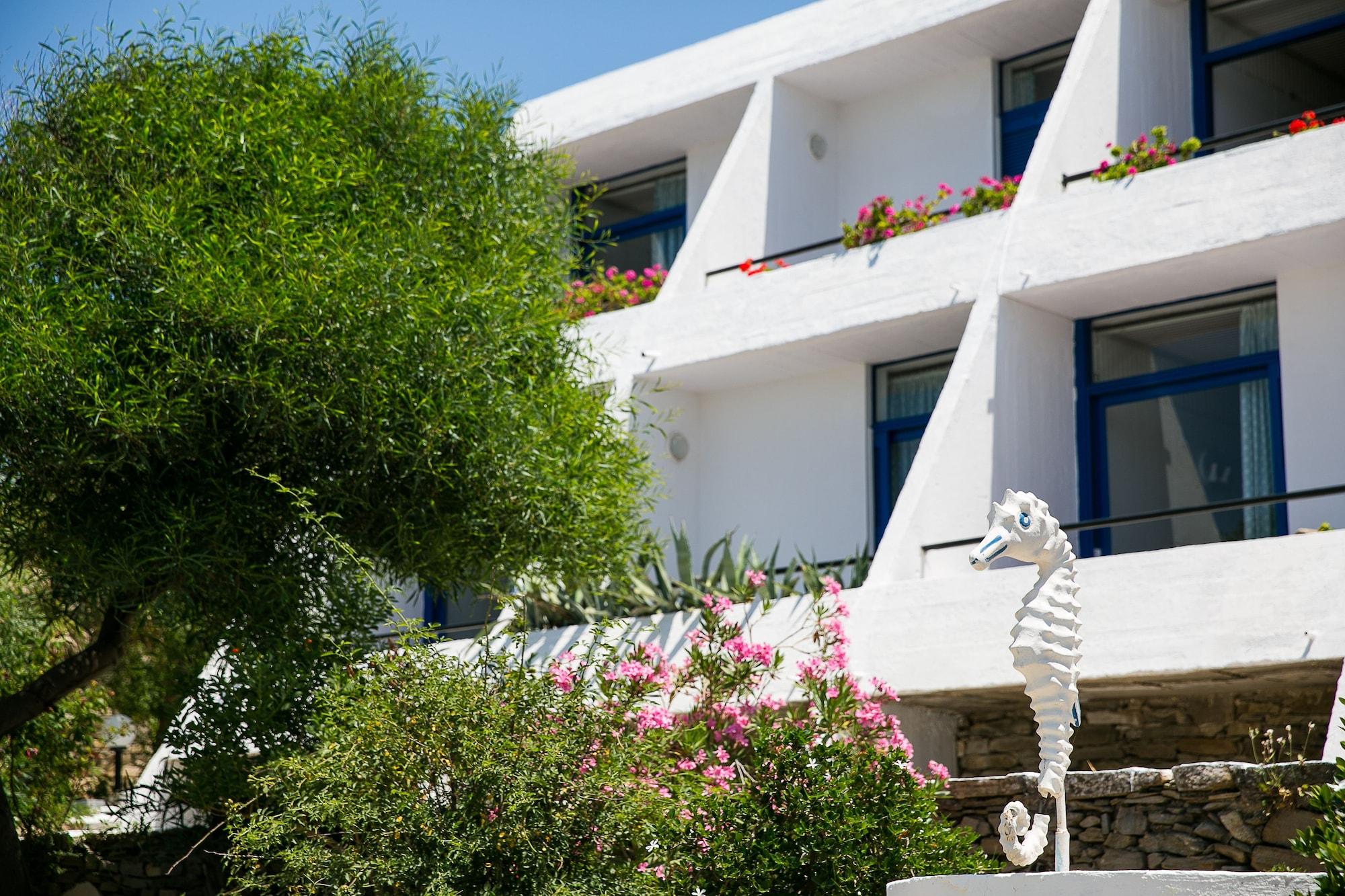 Vista Exterior Hotel Hippocampus