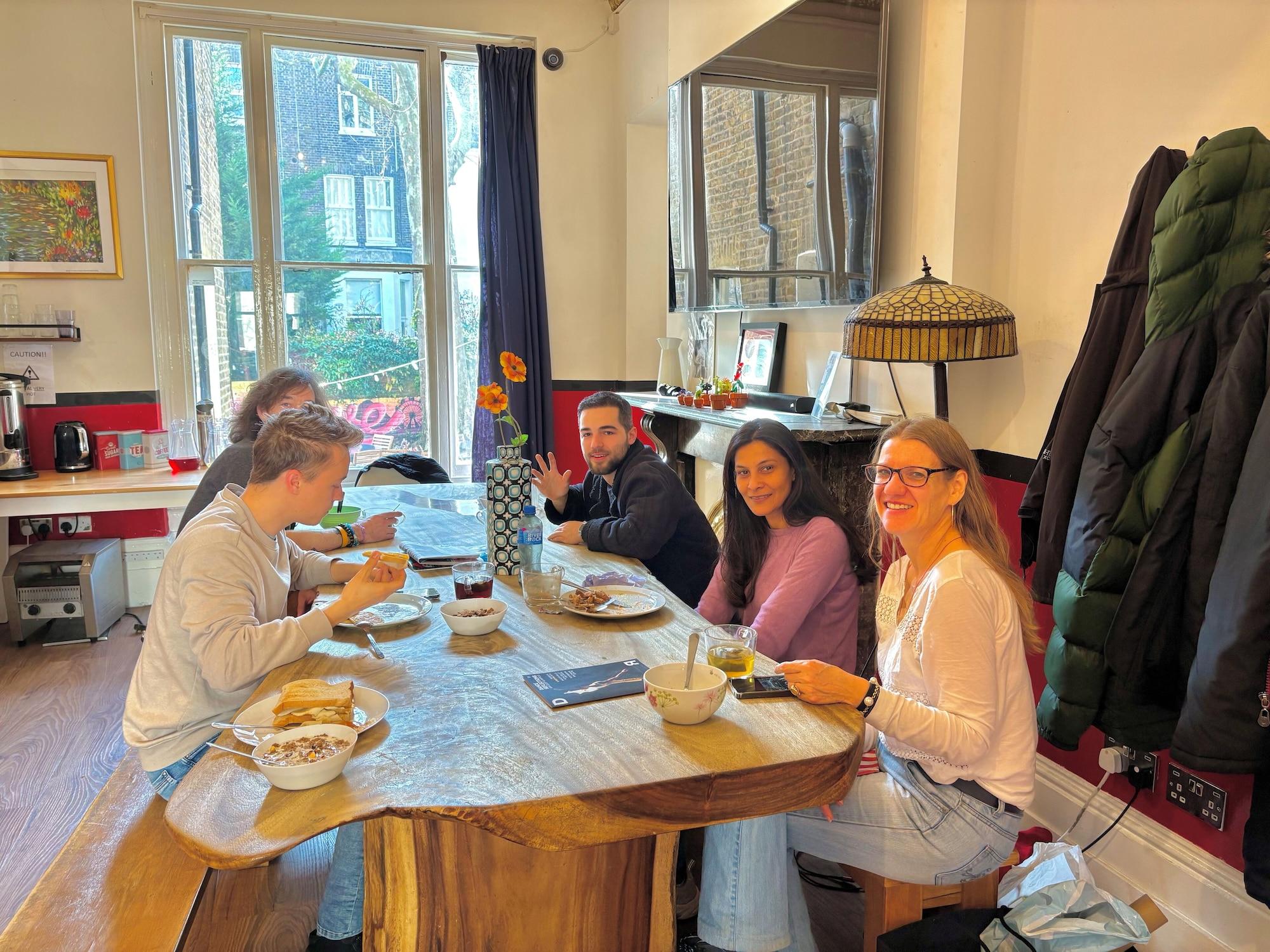 Restaurant Saint James Backpackers