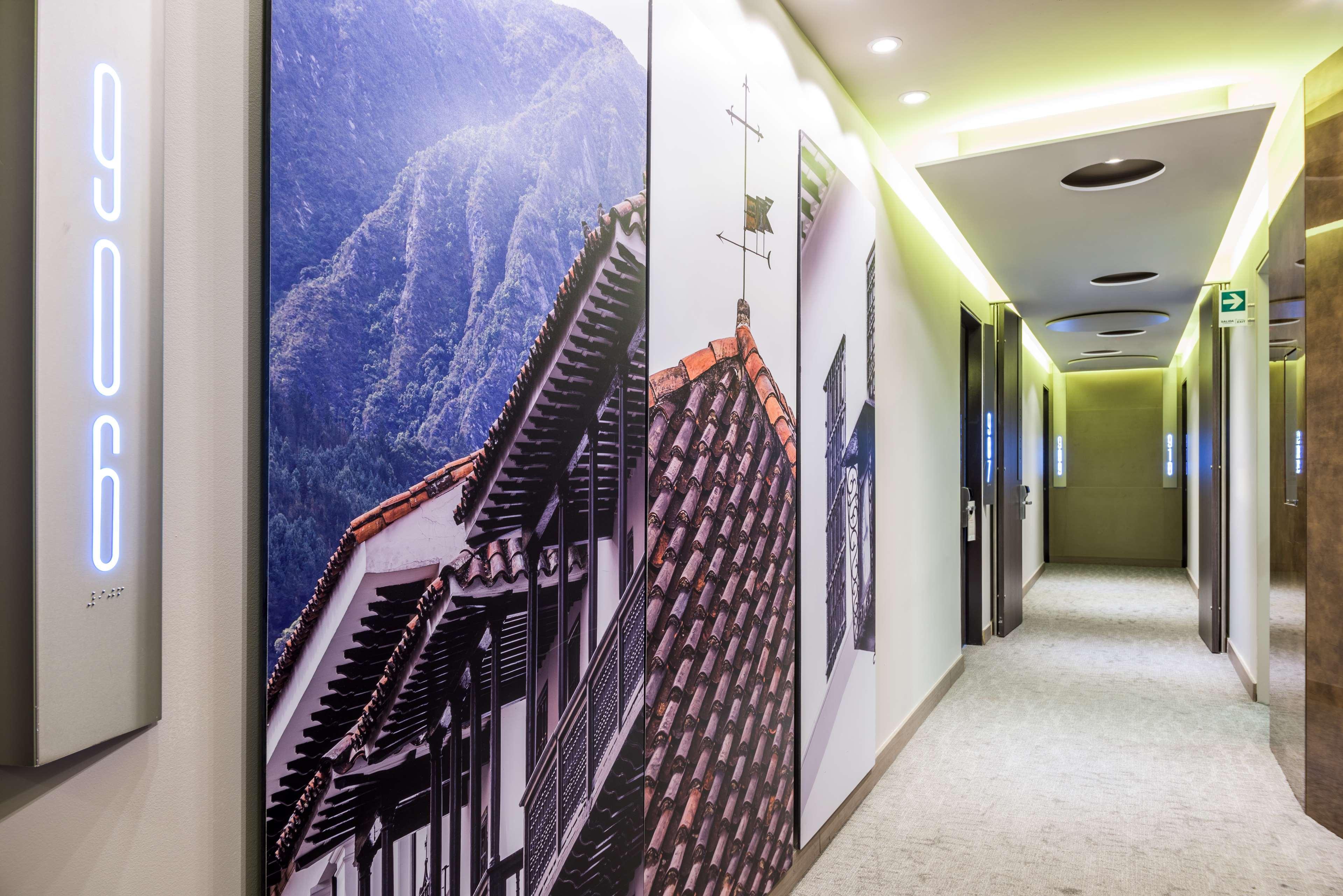 Vista Exterior NH Collection Bogotá Terra 100 Royal