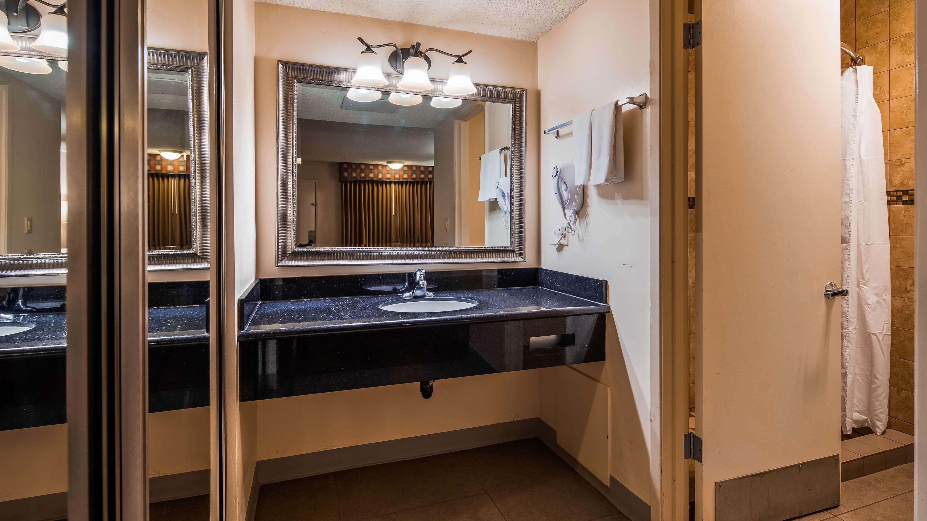 Vista Exterior SureStay by Best Western Tehachapi