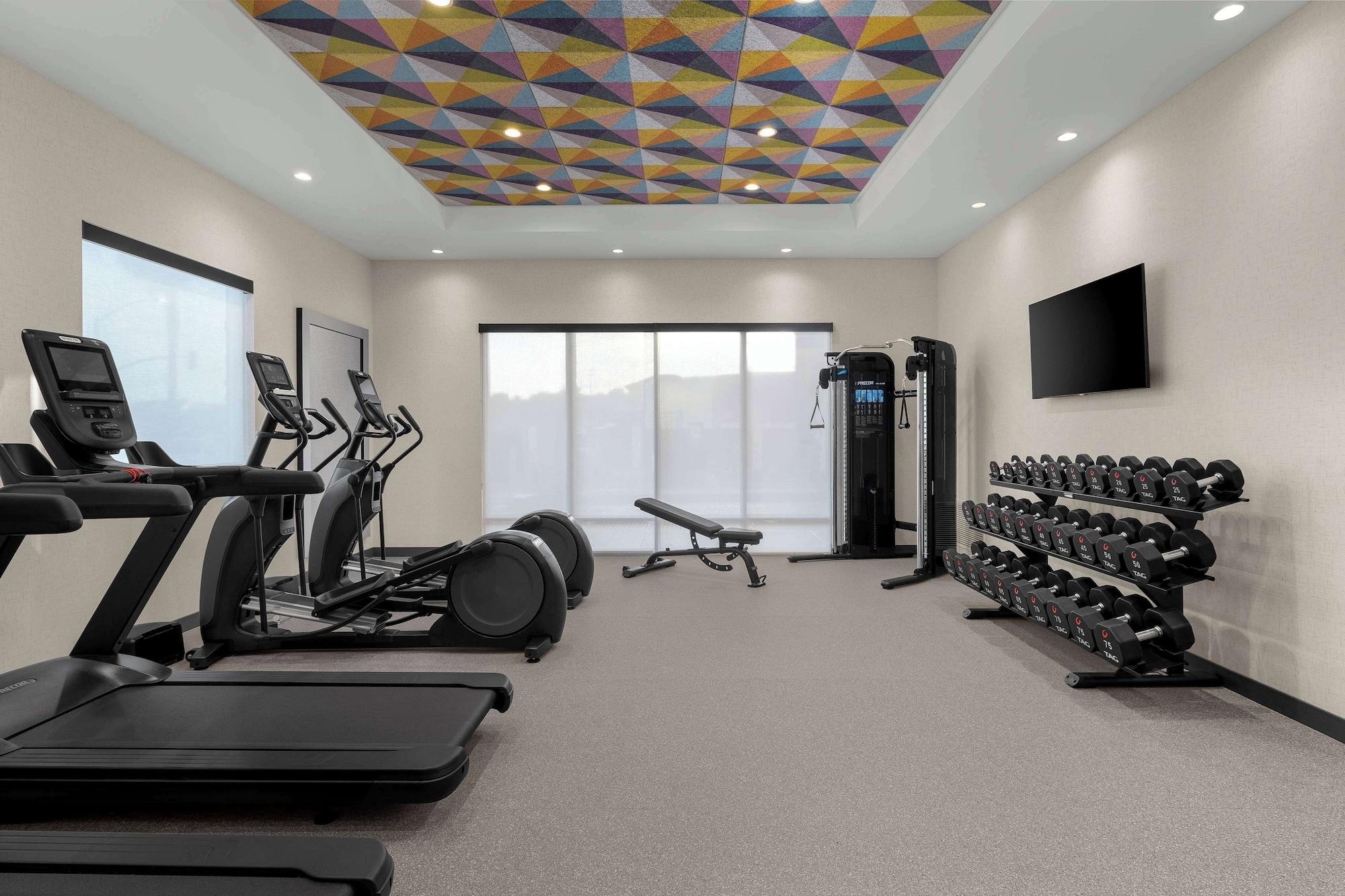 Gimnasio Home2 Suites By Hilton Eureka