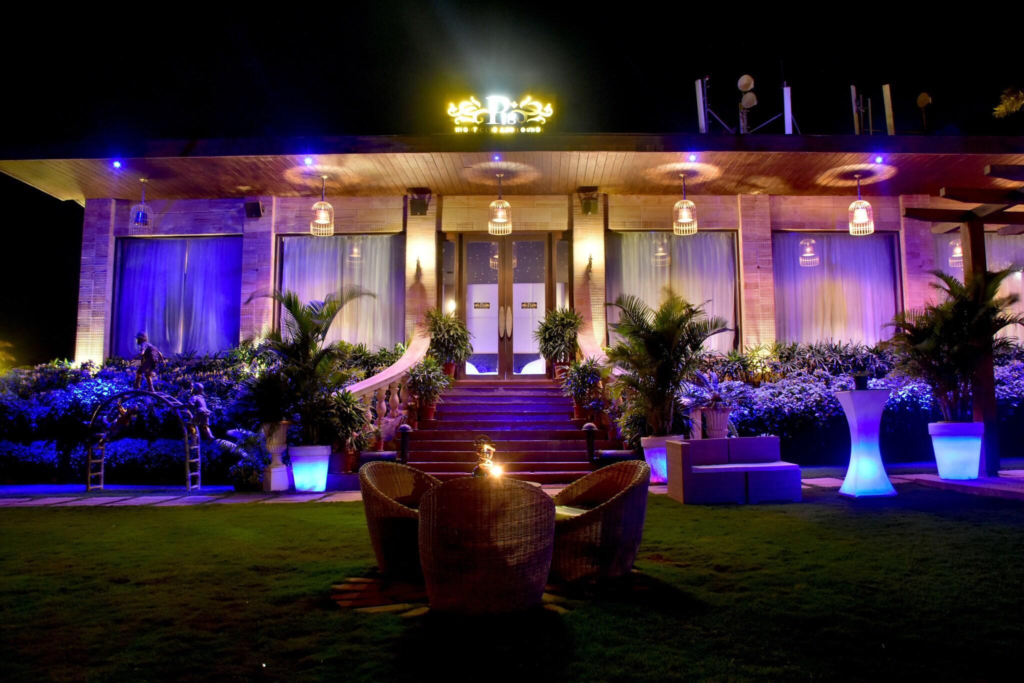 Instalaciones Recreativas Della Resorts