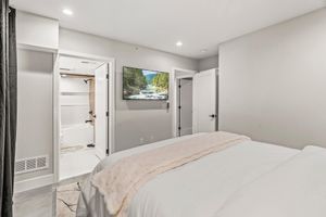 Alquiler Vacacional - B&W 2-bedroom condo with WiFi, AC in delightful Philadelphia