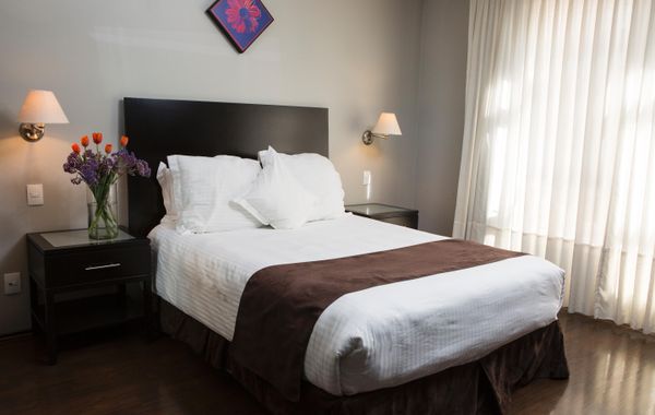 Suites Giorgio - Hoteles cerca de Embajada Americana en Ciudad de México