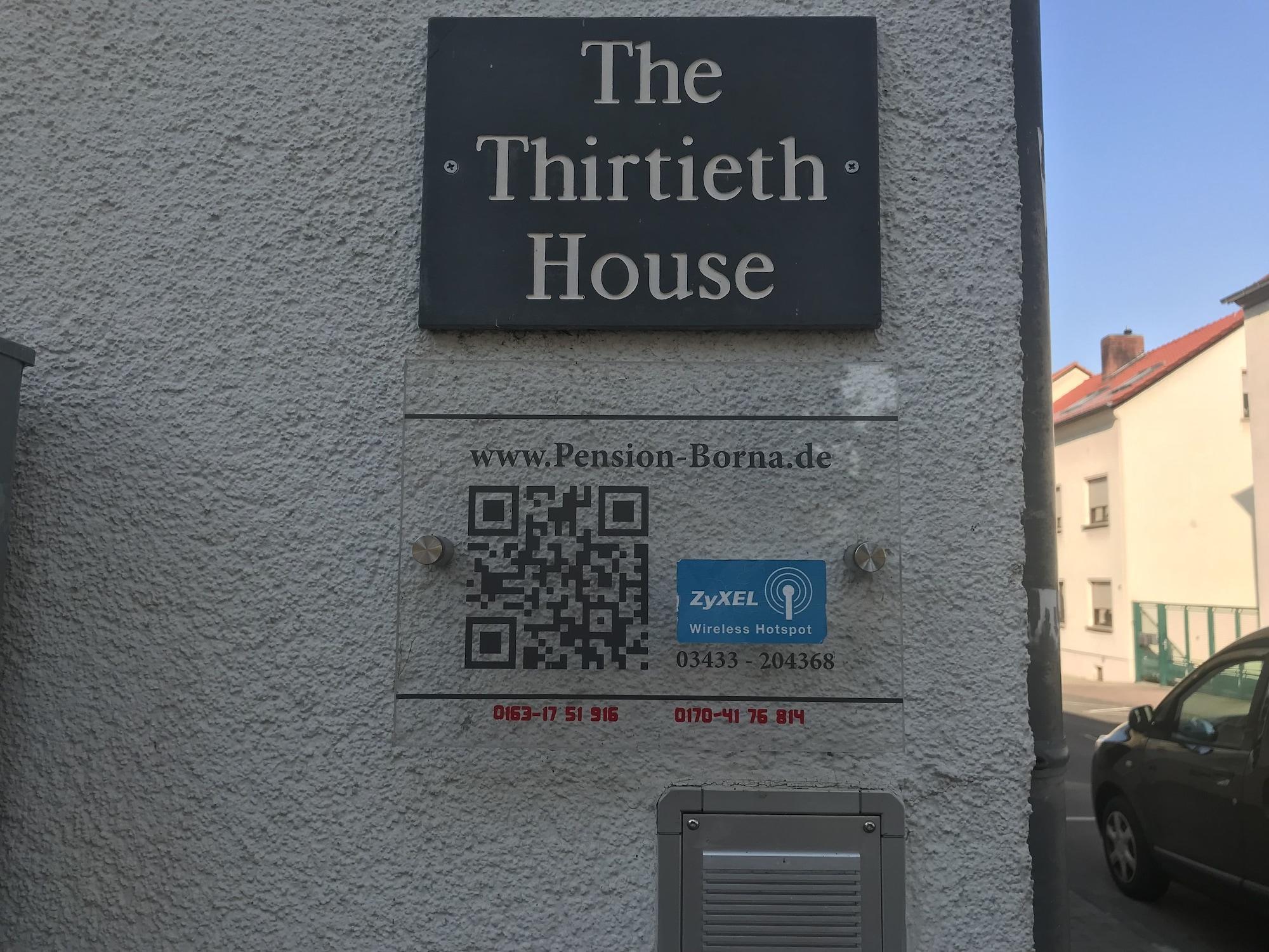 Vista Exterior Pension Borna