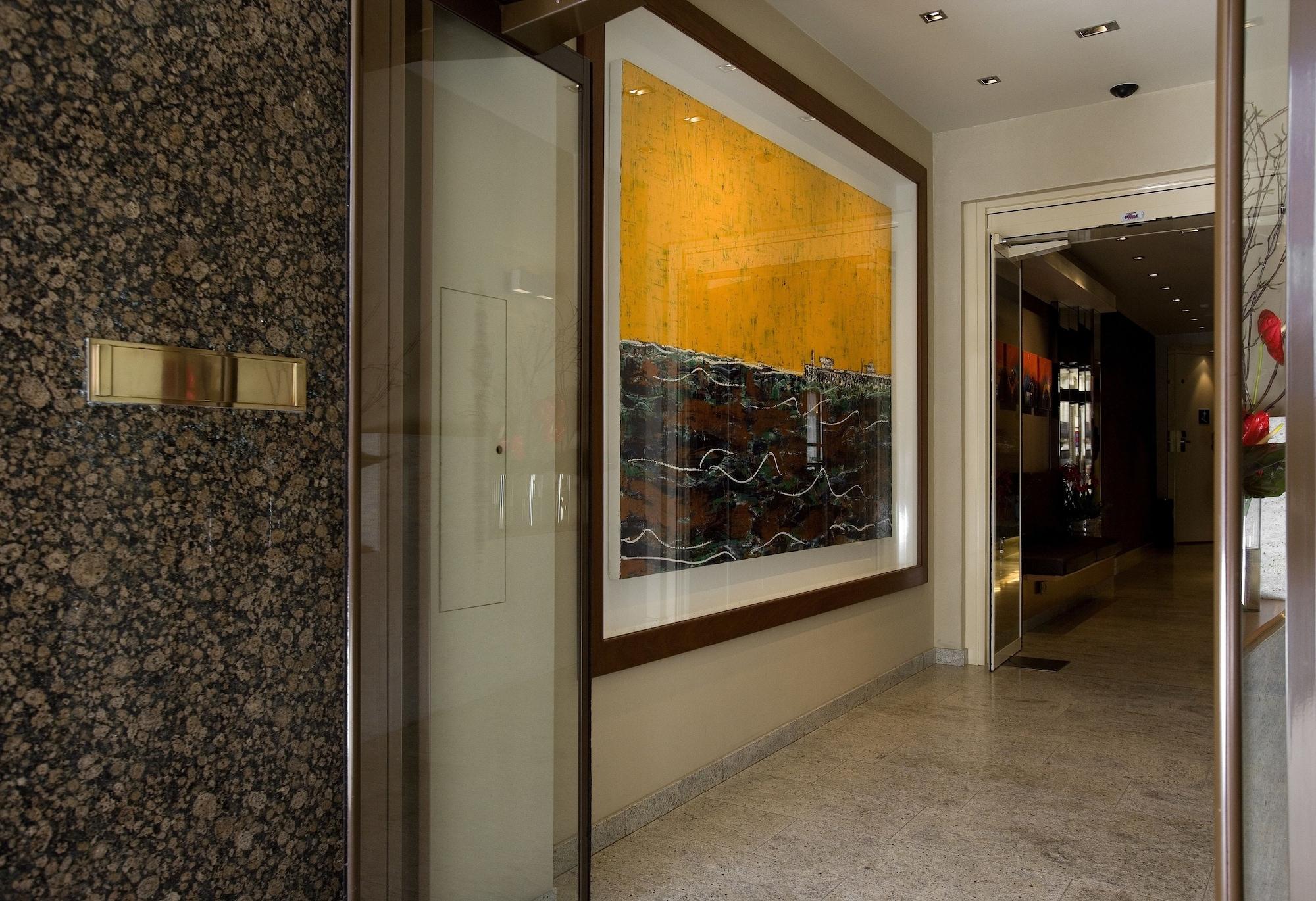 Vista Lobby Hotel Pacific