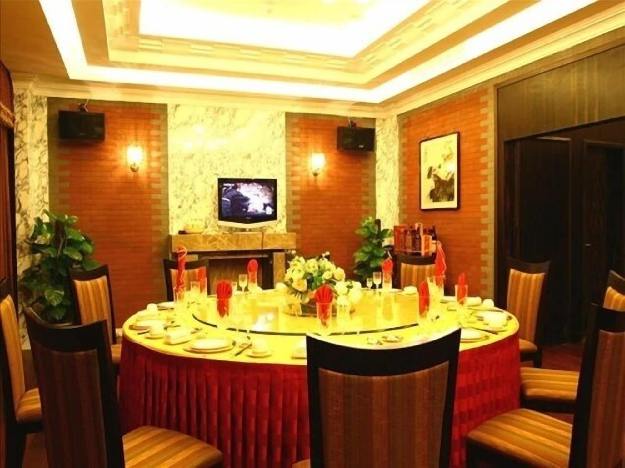 Restaurant Qian'an Jin Jiang Hotel