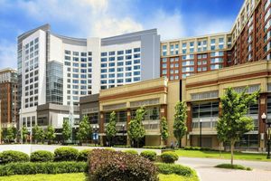 Alojamiento - Renaissance Arlington Capital View Hotel