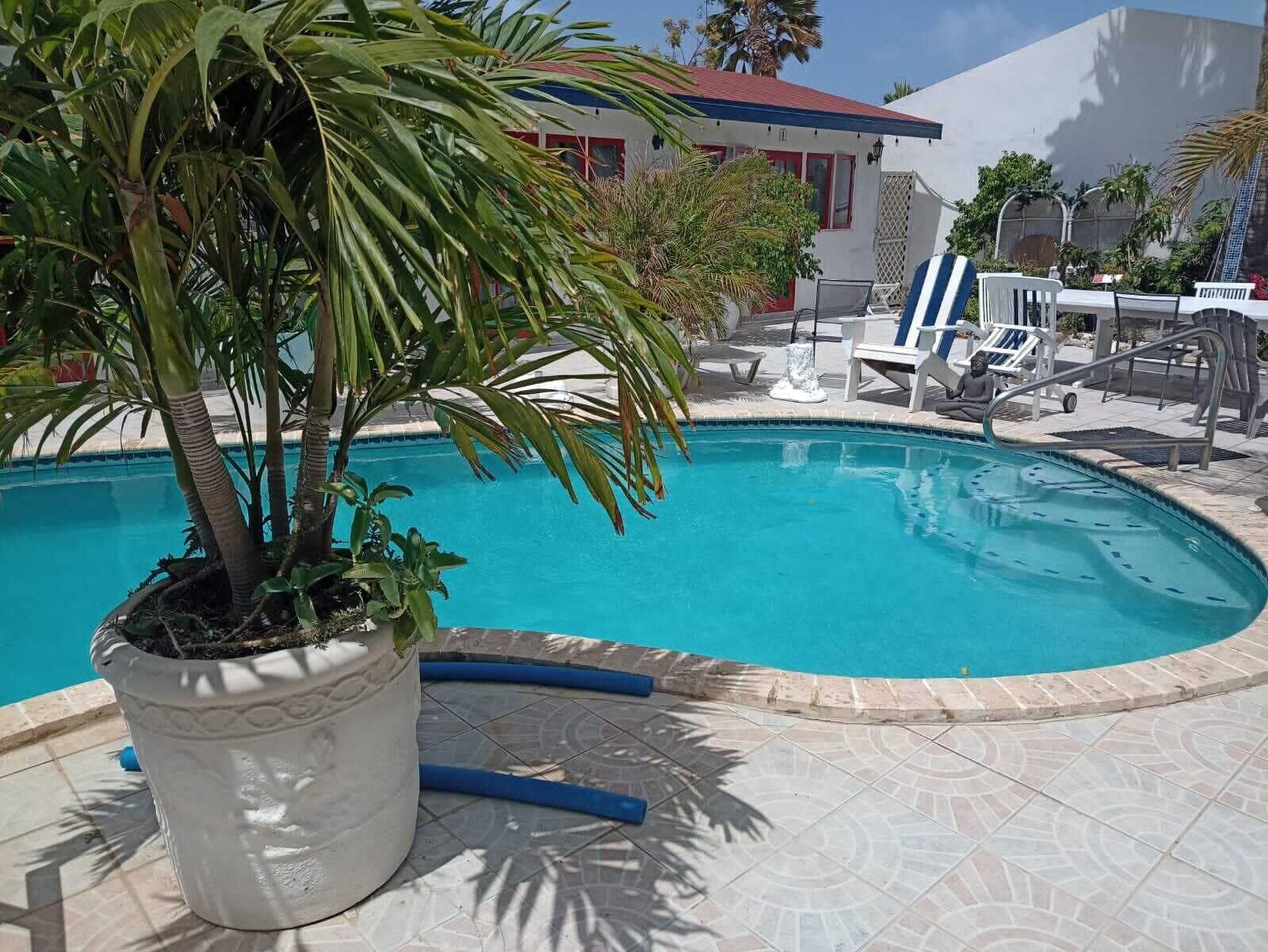 Vista Piscina Harmony  B&B