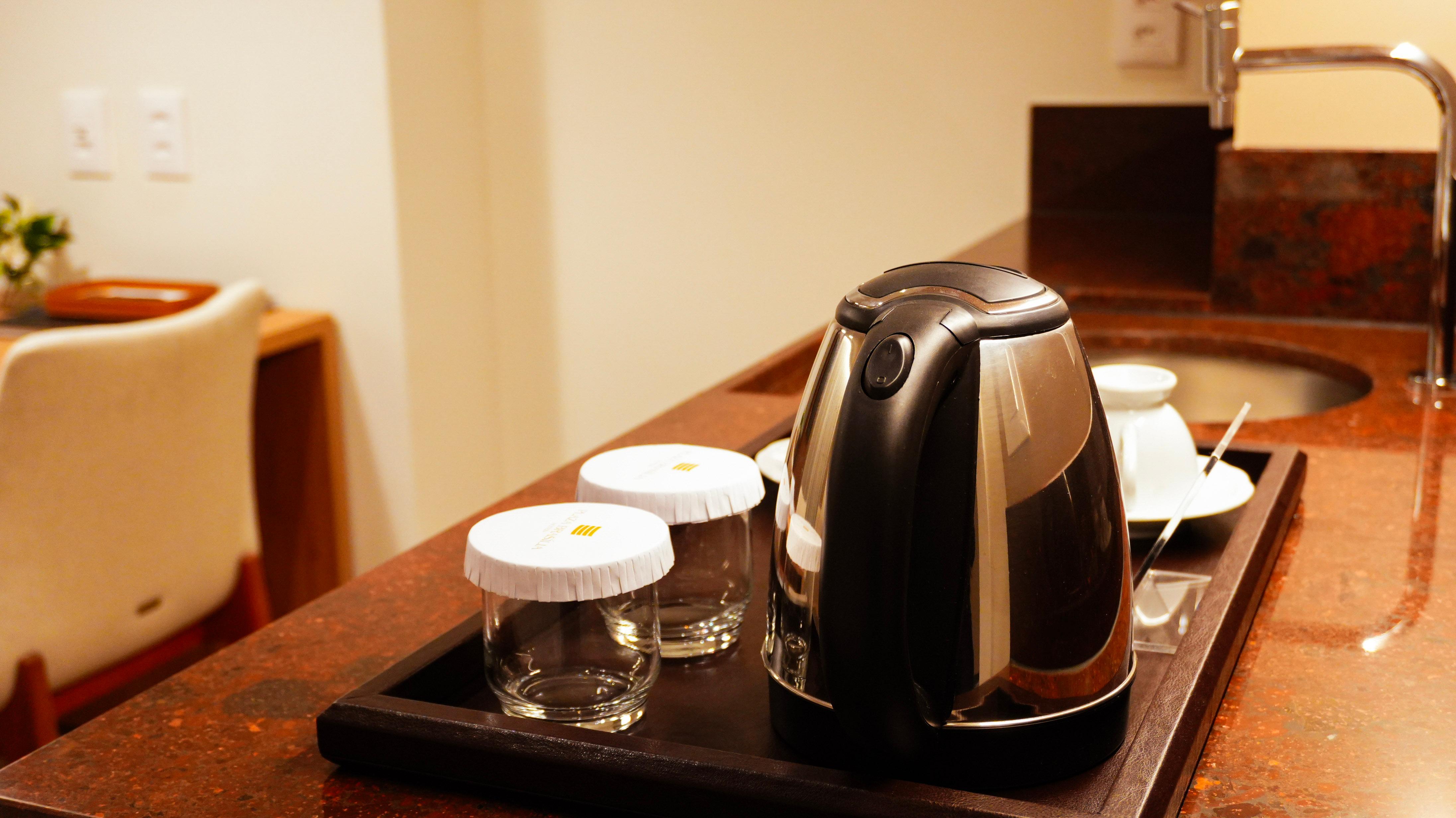 Comodidades do quarto Soho Plaza Hotel