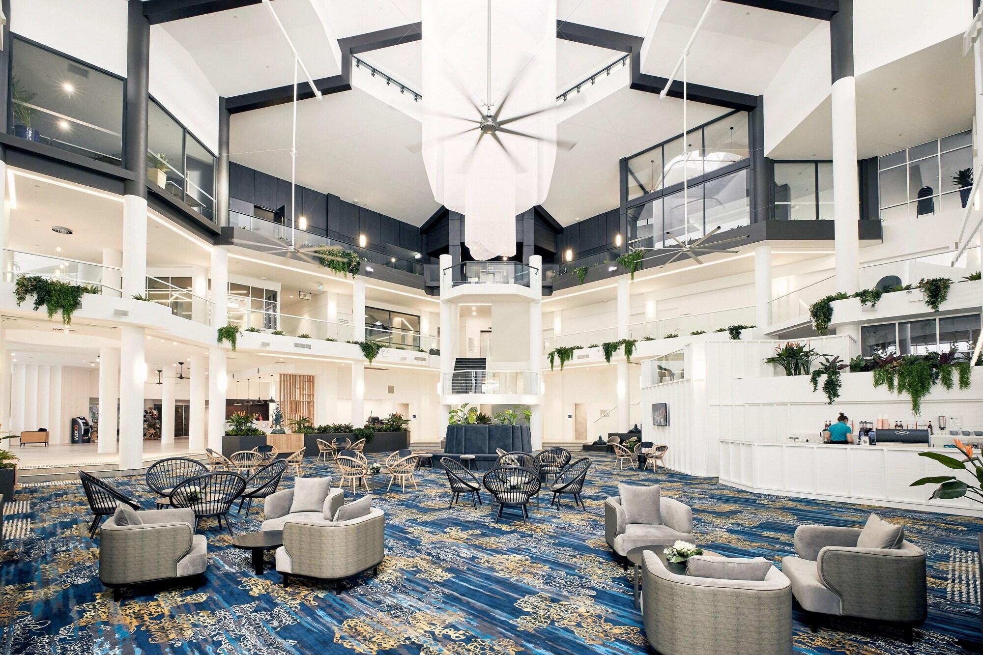 Vista Lobby Daydream Island Resort