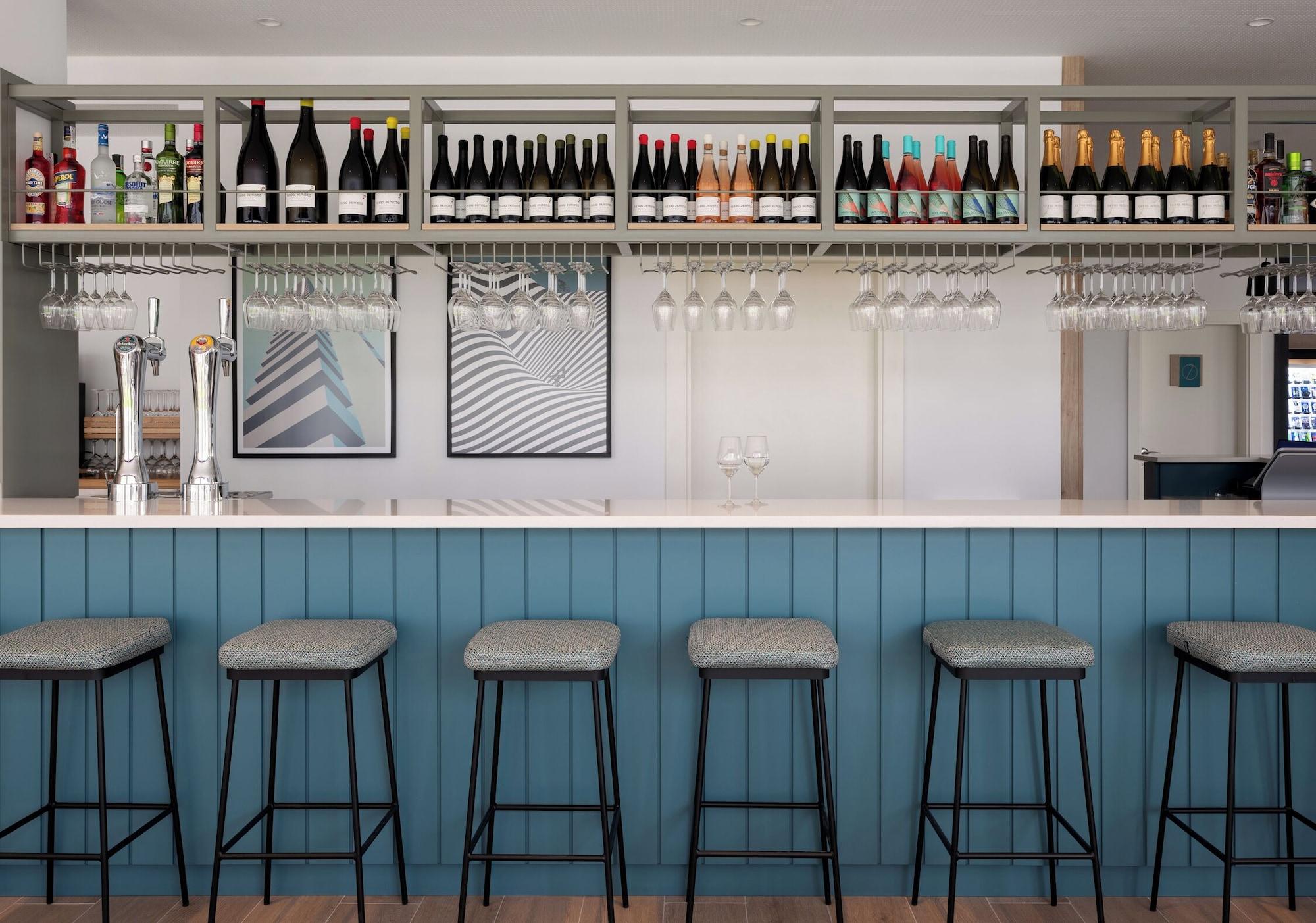 Restaurant Spark By Hilton Madrid Alcala