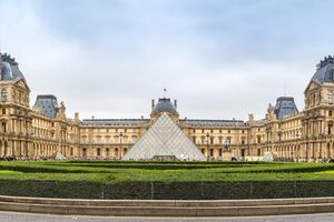 Actividad - Louvre - Recorra las obras maestras con entrada reservada