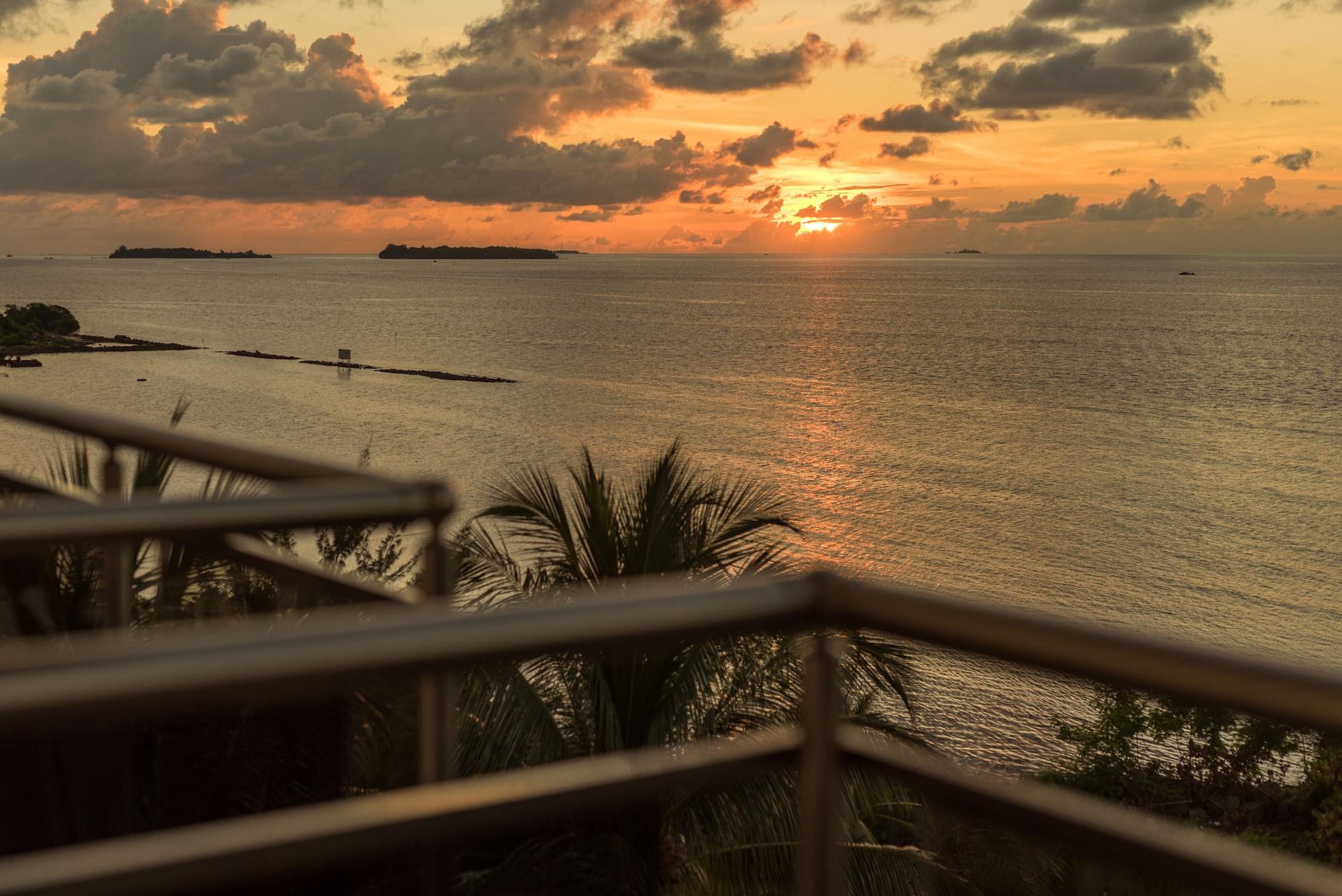 Playa iCom Marina Sea View