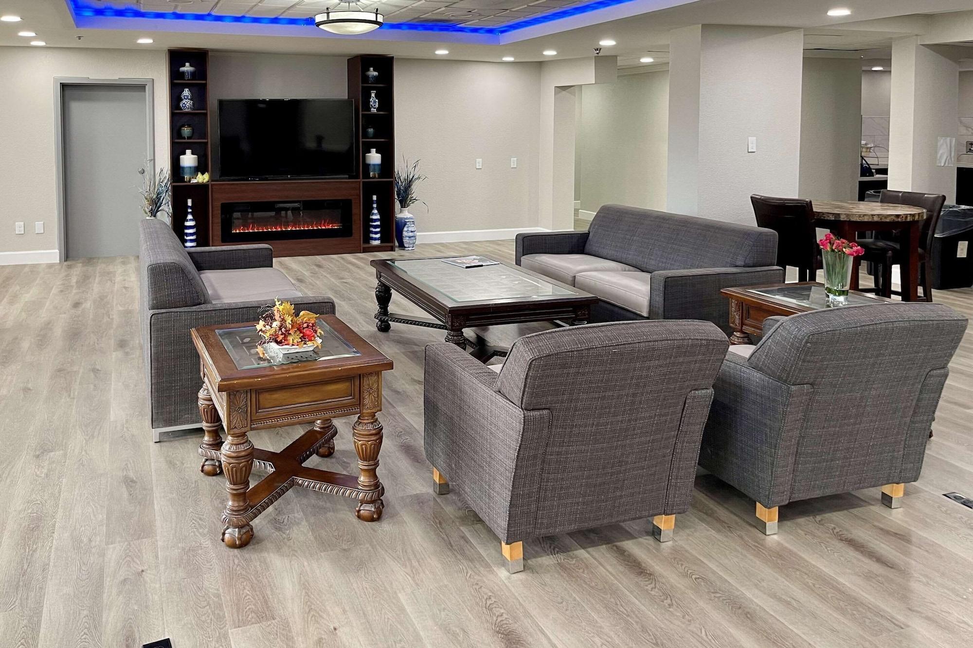 Vista Lobby Comfort Inn & Suites Houston I-10 West Energy Corridor