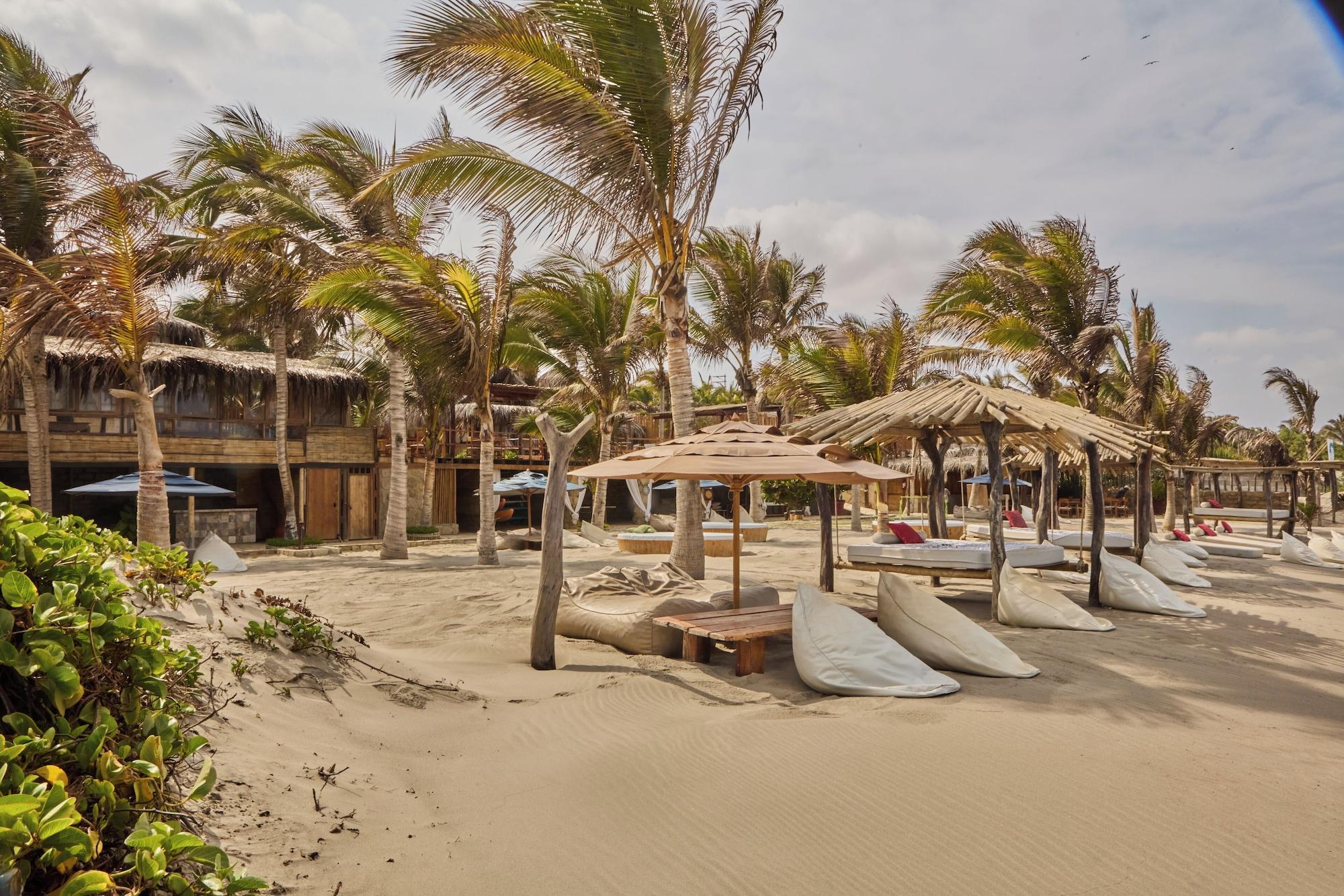 Playa Hotel Las Cabañas de Antica