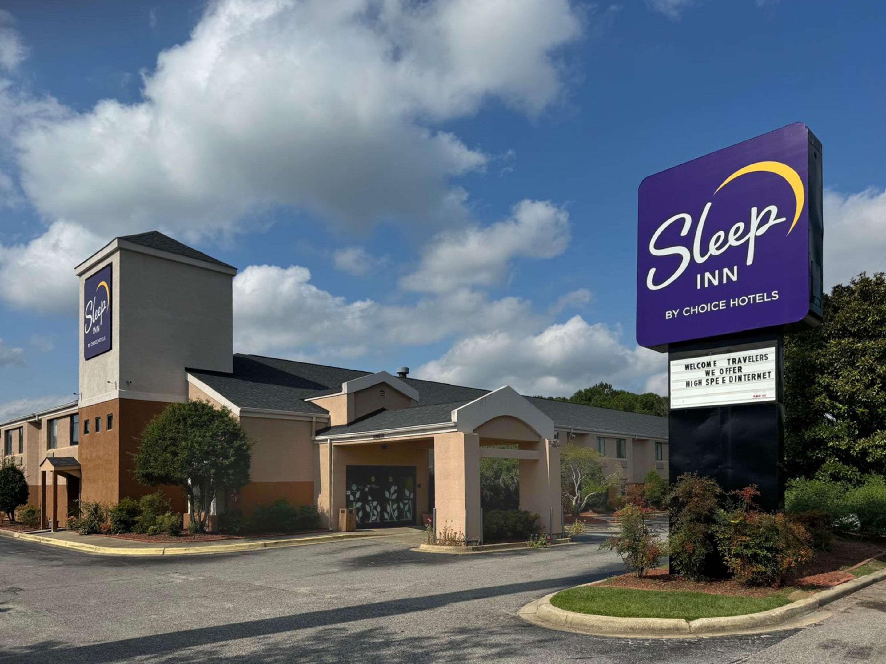 Vista Exterior Sleep Inn Florence North