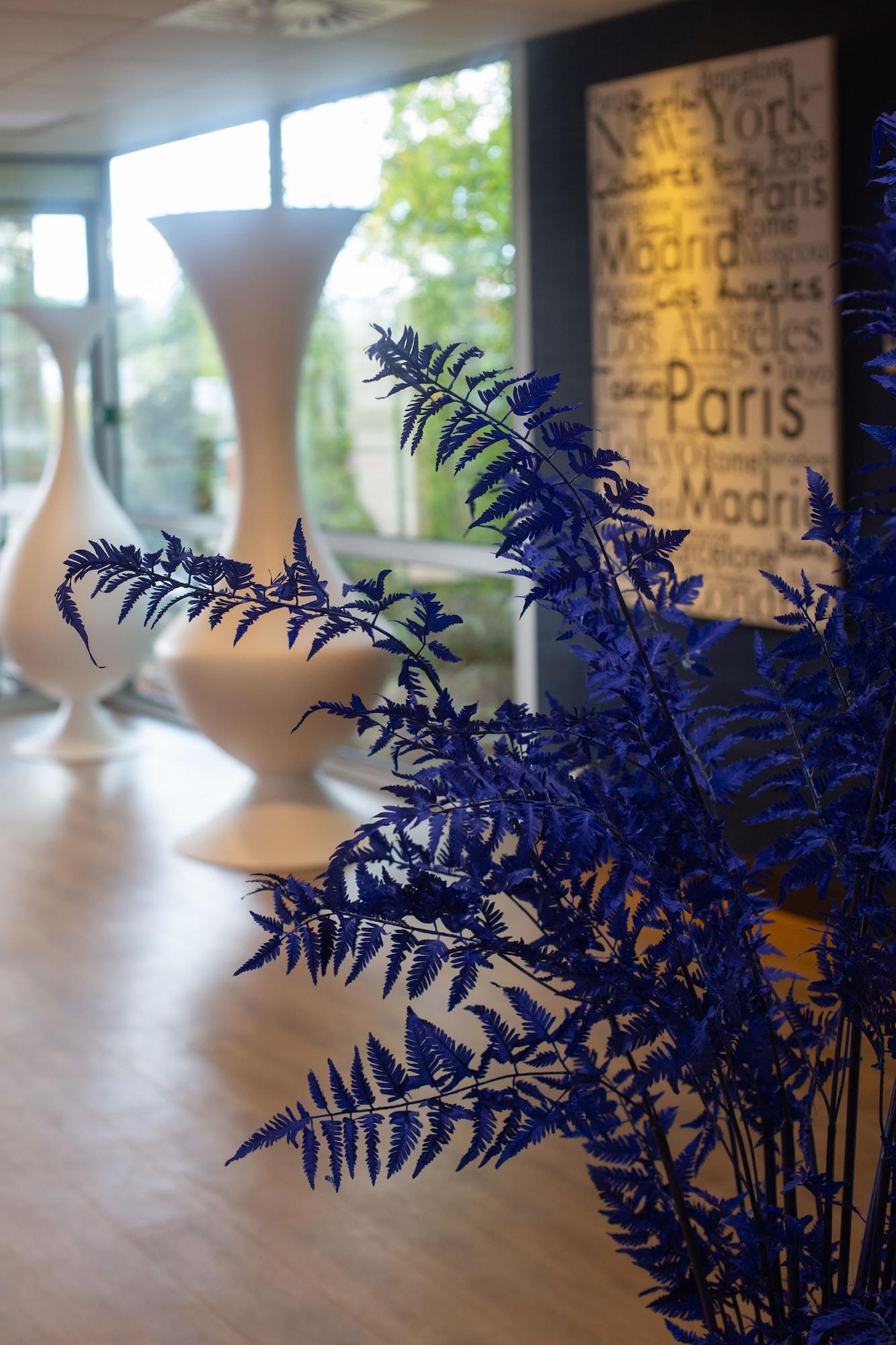 Vista Lobby Mercure Vannes Le Port