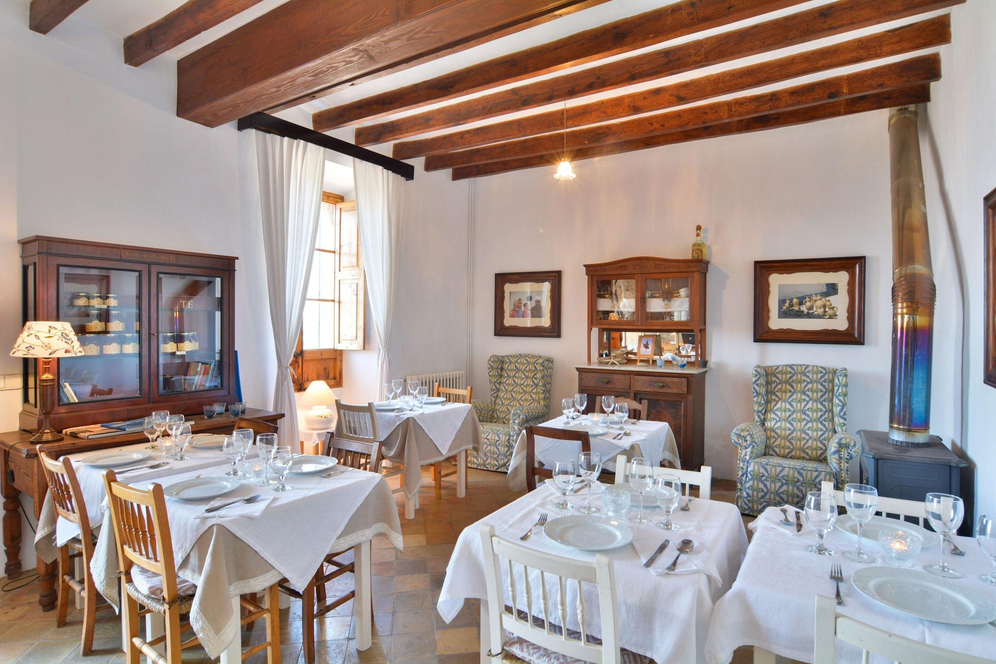 Restaurant Can Busquets - Hotel d'Interior