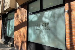Alojamiento - Urban Cube Hostel Sevilla